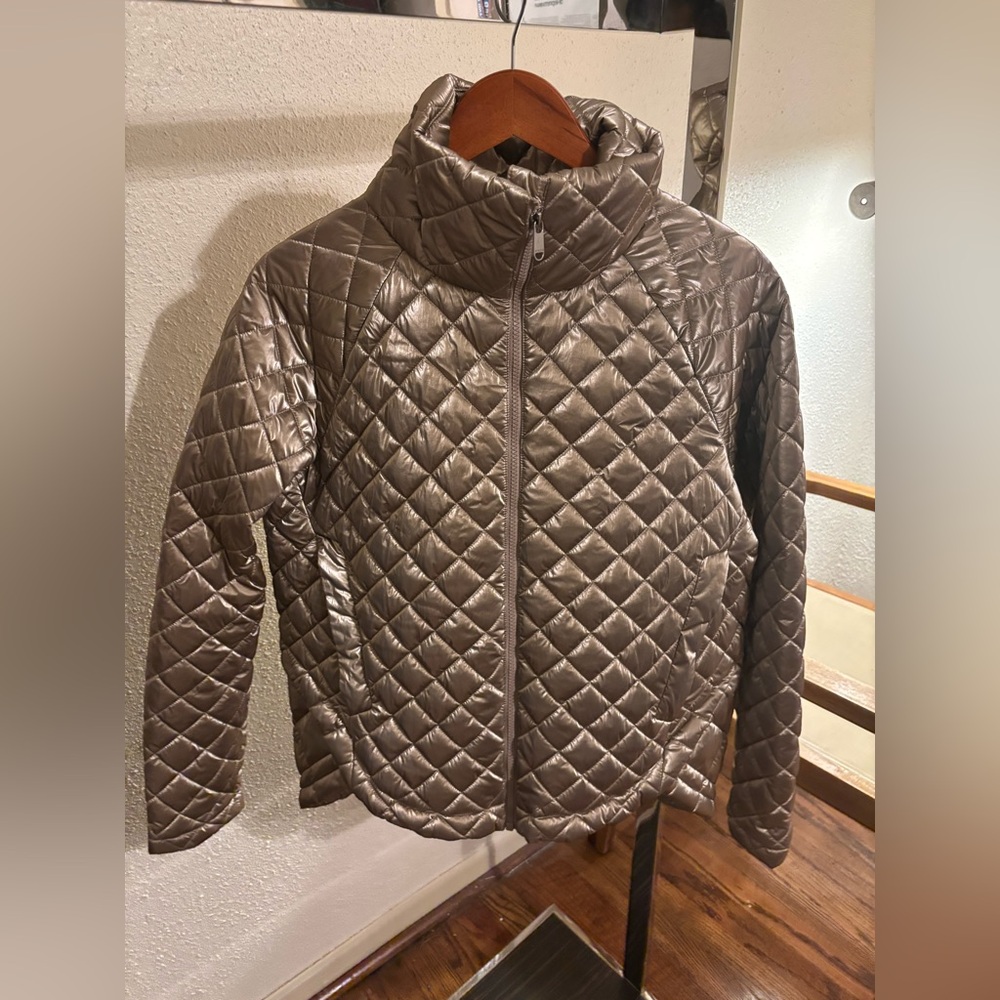 Athleta Whisper Metallic Champagne Featherless Jacket